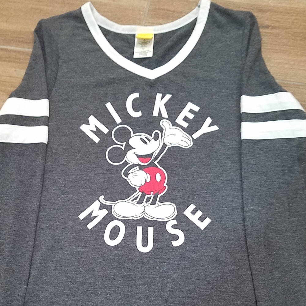 EUC DISNEY MICKEY MOUSE LONG SLEEVE SMALL SHIRT